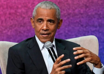 Obama: Sizin için mücadele edecek birini seçme şansımız var