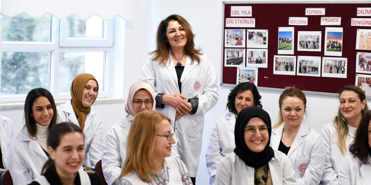 Öğretmenlerin mazerete bağlı atama sonuçları açıklandı