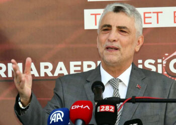 6 ayda 800 milyar TL gümrük vergisi topladık