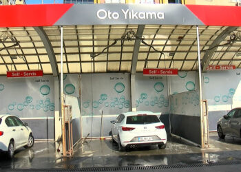 Oto yıkama ücretleri arttı, müşteri azaldı; akaryakıt istasyonlarına rağbet yükseldi