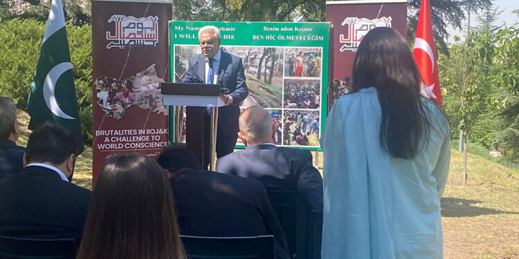 Pakistan'ın Ankara Büyükelçiliği'nde 'Keşmir Sömürge Günü' anma etkinliği