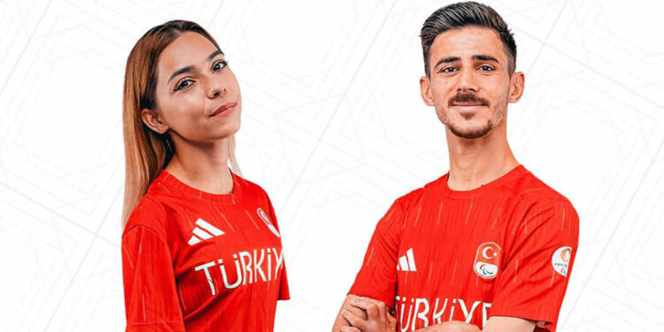 Paralimpik Oyunları'nda Türk bayrağını Sevilay Öztürk ile Mahmut Bozteke taşıyacak
