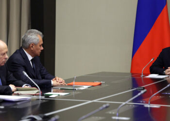 Putin, Savunma Bakanlığı yetkilileriyle Kursk'taki saldırıyı görüştü