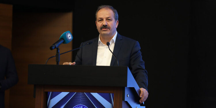 Sağlık-Sen Etüt Merkezi’nde eğitim gören 161 genç artık üniversiteli