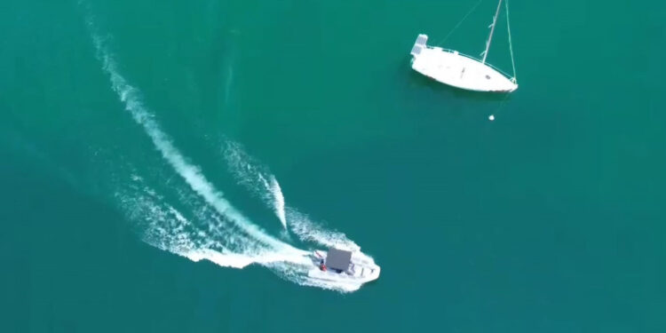 Sapanca Gölü'nde fosil yakıtlı teknelere ceza