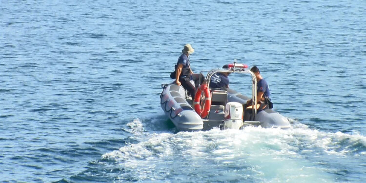 Sarıyer'de batan tekne: Kayıp kişiyi arama çalışmaları 2. gününde
