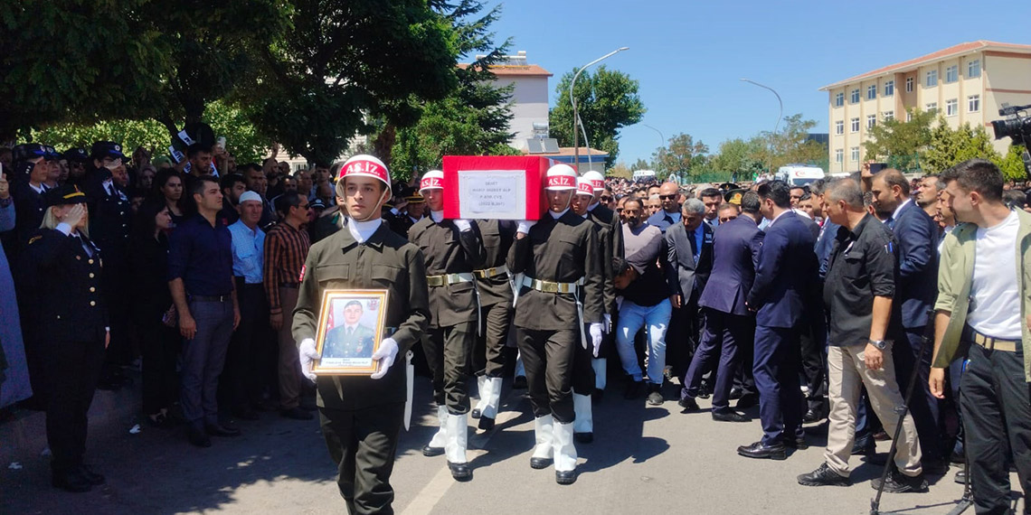 Şehit Habip Murat Alp son yolculuğuna uğurlandı