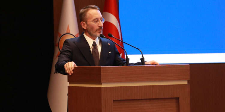 Siber Vatan'da egemenlik haklarımıza sahip çıkmalıyız