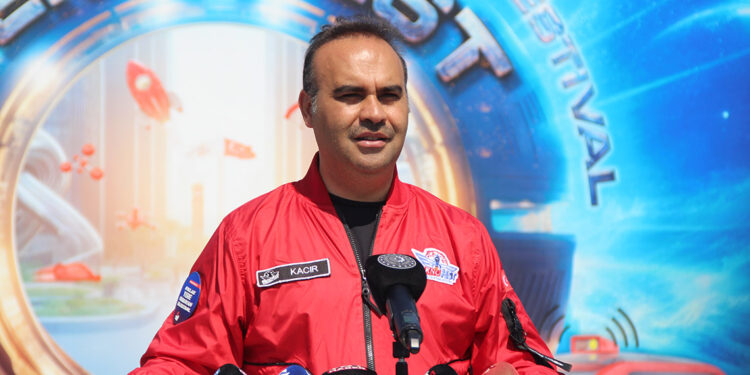 TEKNOFEST yarışları, Türkiye'nin insan kaynağına güç katıyor