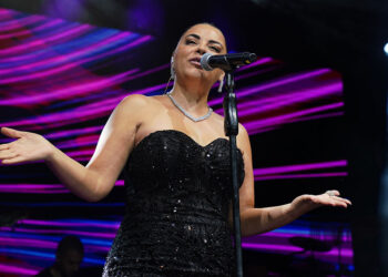 Zara konserinde Zafer Bayramı coşkusu