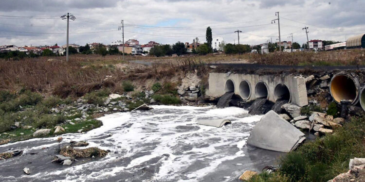 Tekirdağ'da çevreyi kirleten tesislere 191 milyon 917 bin lira ceza
