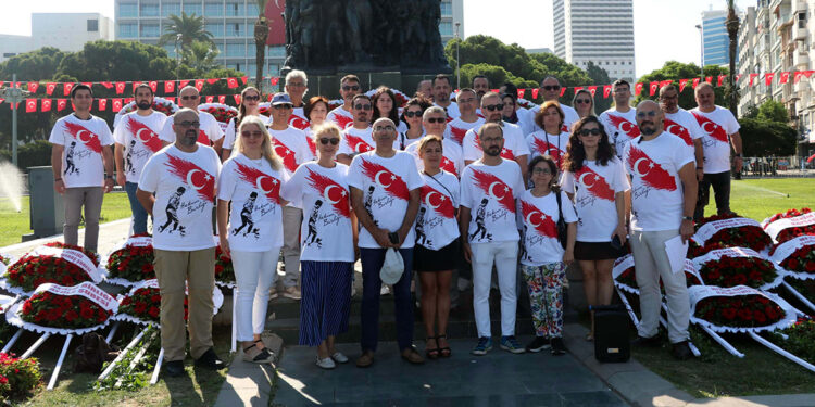 Türk hekimleri olarak emeğimizin değersizleştirilmesine karşı mücadele ediyoruz