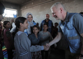 UNRWA, yerinden edilmiş çocuklar için eğitim programı başlattı