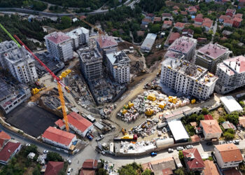 Ümraniye'de kentsel dönüşüm projesinin yüzde 65’i tamamlandı