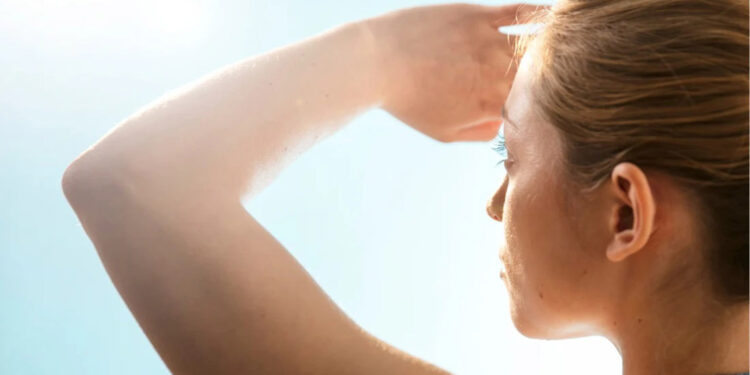 Uzmanı güneşten korunma ve leke tedavi yöntemlerini anlattı