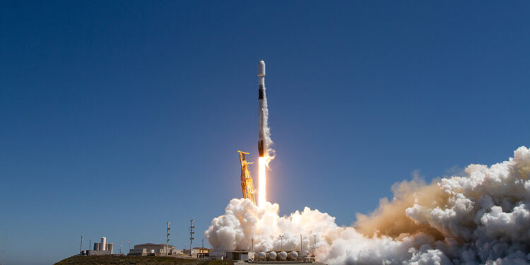 Yerli girişim Plan-S, dört uydusunu daha uzaya gönderdi