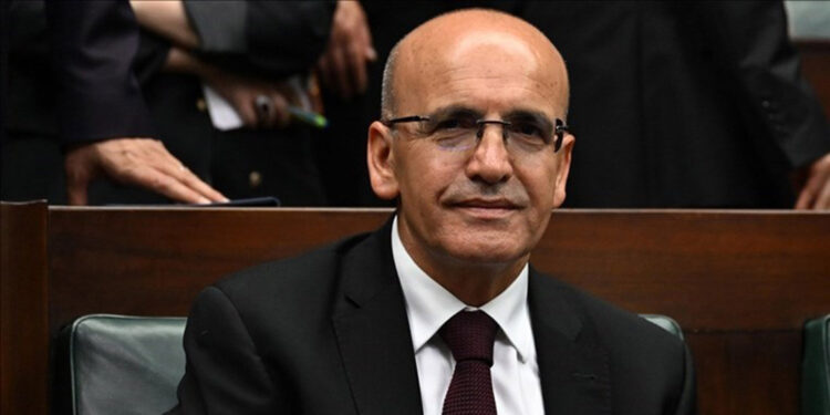 Yüksek cari açığın azaltılmasında önemli mesafe katettik