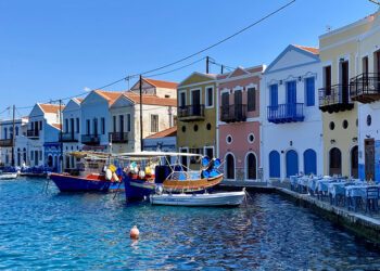 Yunan adalarına yılda 1 milyon Türk turist
