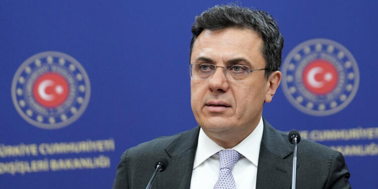 Yunanistan'a destek amacıyla 2 yangın söndürme uçağı gönderilecek