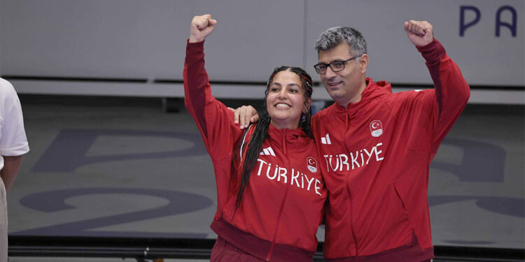 Yusuf Dikeç ve Şevval İlayda Tarhan'ın isimleri Atıcılık Kompleksine verildi