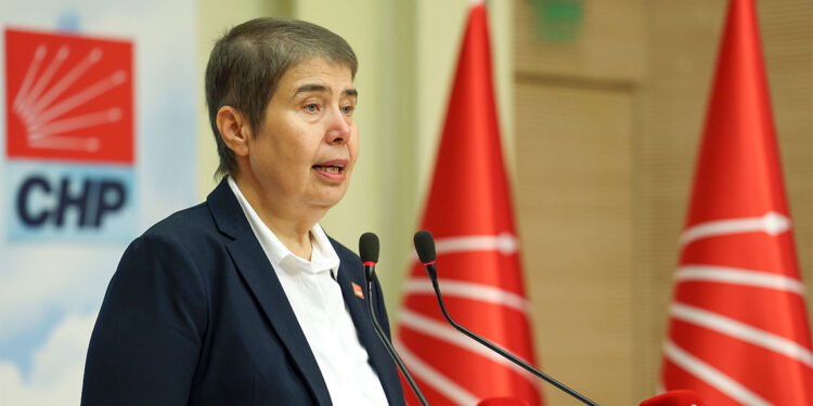 Sağlığı ticarileştiren sağlık sistemi enkaz altında kaldı