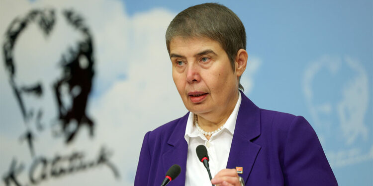 Şehir hastaneleri, kamu sağlık harcamalarında kara deliğe dönüşmüştür