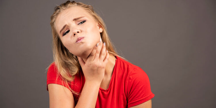 Düzelmeyen boğaz enfeksiyonuna dikkat