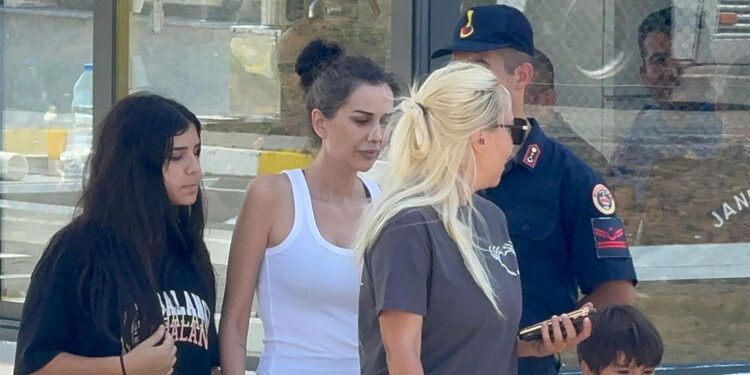 Dilan Polat eşi Engin Polat'ı ziyaret etti