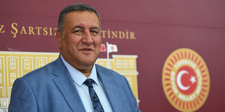 Ceviz ve bademde ithalata devam