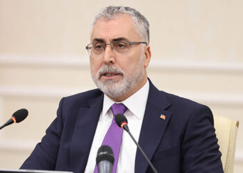 Bakan Işıkhan'dan 'ilave sağlık ücretleri' açıklaması