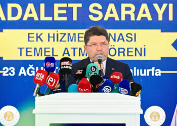Vesayetçi ruhtan arındırılmış bir anayasa hedefliyoruz