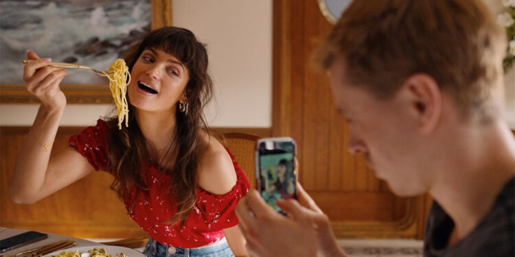 Yeniden Sinematek, Hüzün Üçgeni ile yaz sezonu finali yapıyor