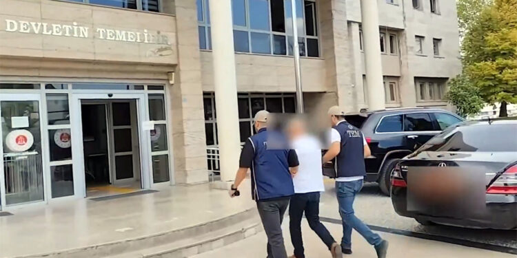 Kıskaç-26 operasyonlarında 34 şüpheli yakalandı