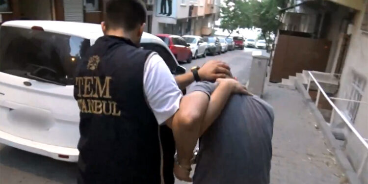 Gürz-15 operasyonlarında 88 şüpheli yakalandı