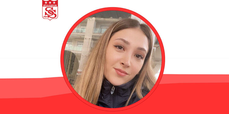 Şeyda Yılmaz'ın ismi Sivas 4 Eylül Stadı'ndaki tribüne verildi