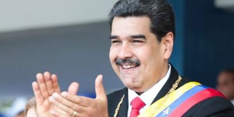 ABD, Maduro'yu destekleyen 16 Venezuelalı yetkiliye yaptırım uyguladı