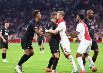 Yanlış seçimlerimiz oldu, Ajax'a karşılık veremedik