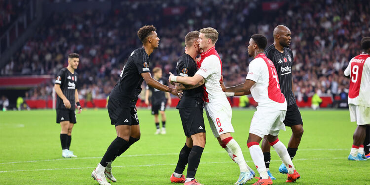 Yanlış seçimlerimiz oldu, Ajax'a karşılık veremedik