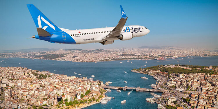 AJet'in zamanında kalkış oranı yüzde 72'ye çıktı