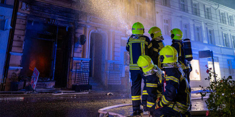 Almanya'da 2 Türk'ün öldüğü yangında kundaklama şüphesi