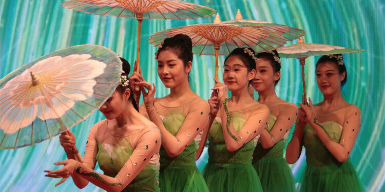 Çin Halk Cumhuriyeti'nin kuruluşunun 75'inci yıldönümü kutlandı