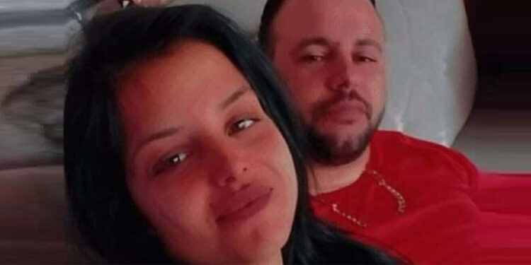 Tartıştığı eski eşi tarafından pompalı tüfekle öldürüldü