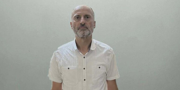 Adil Öksüz'ün kaçmasına yardım eden sanığa dava