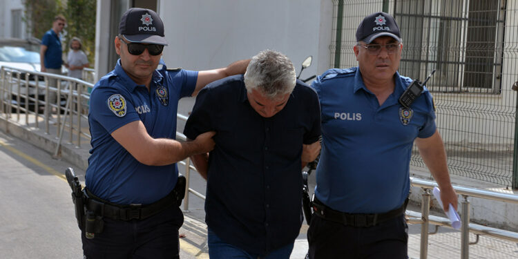 Aile hekimini dövüp ağır yaralayan şüpheli, tutuklandı 