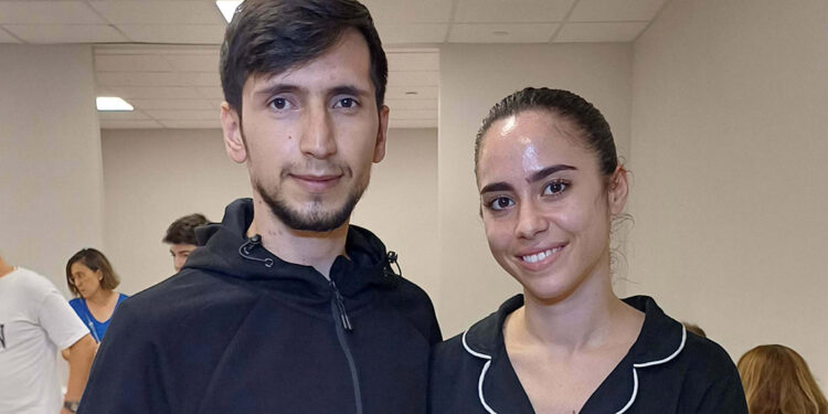 Almanya'da nakil sırası bekleyen Melisa, İzmir'de sağlığına kavuştu