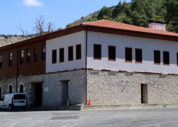 Asırlık Ali Bey Değirmeni, kahvaltı evi oldu