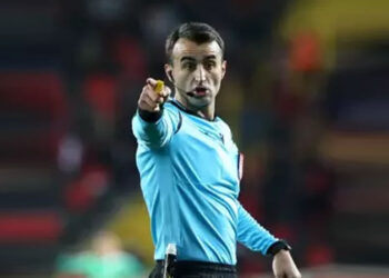 Fenerbahçe-Galatasaray derbisinde hakem Atilla Karaoğlan düdük çalacak