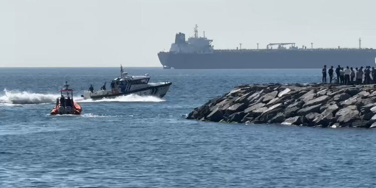Avcılar Sahili'nde denizde kadın cesedi bulundu