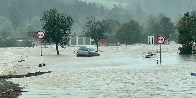 Avusturya'da selde can kaybı 3’e yükseldi