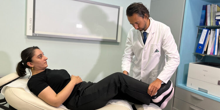 Aynı anda menisküs ve kıkırdak nakli olan hasta: Artık koşabiliyorum